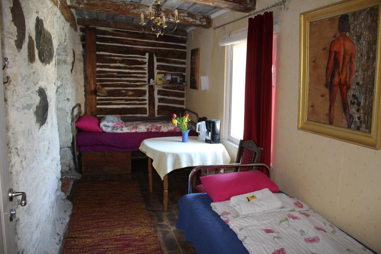 Suur-Lossi Apartments Haapsalu Extérieur photo
